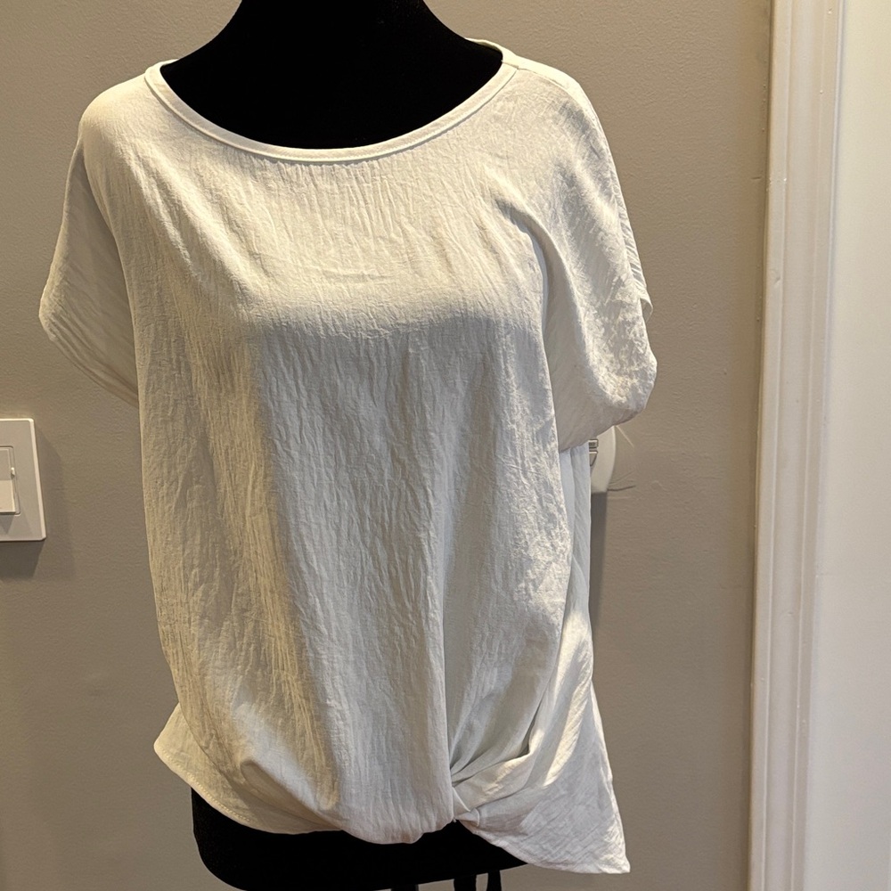 Casual White Short Sleeve Women's Top